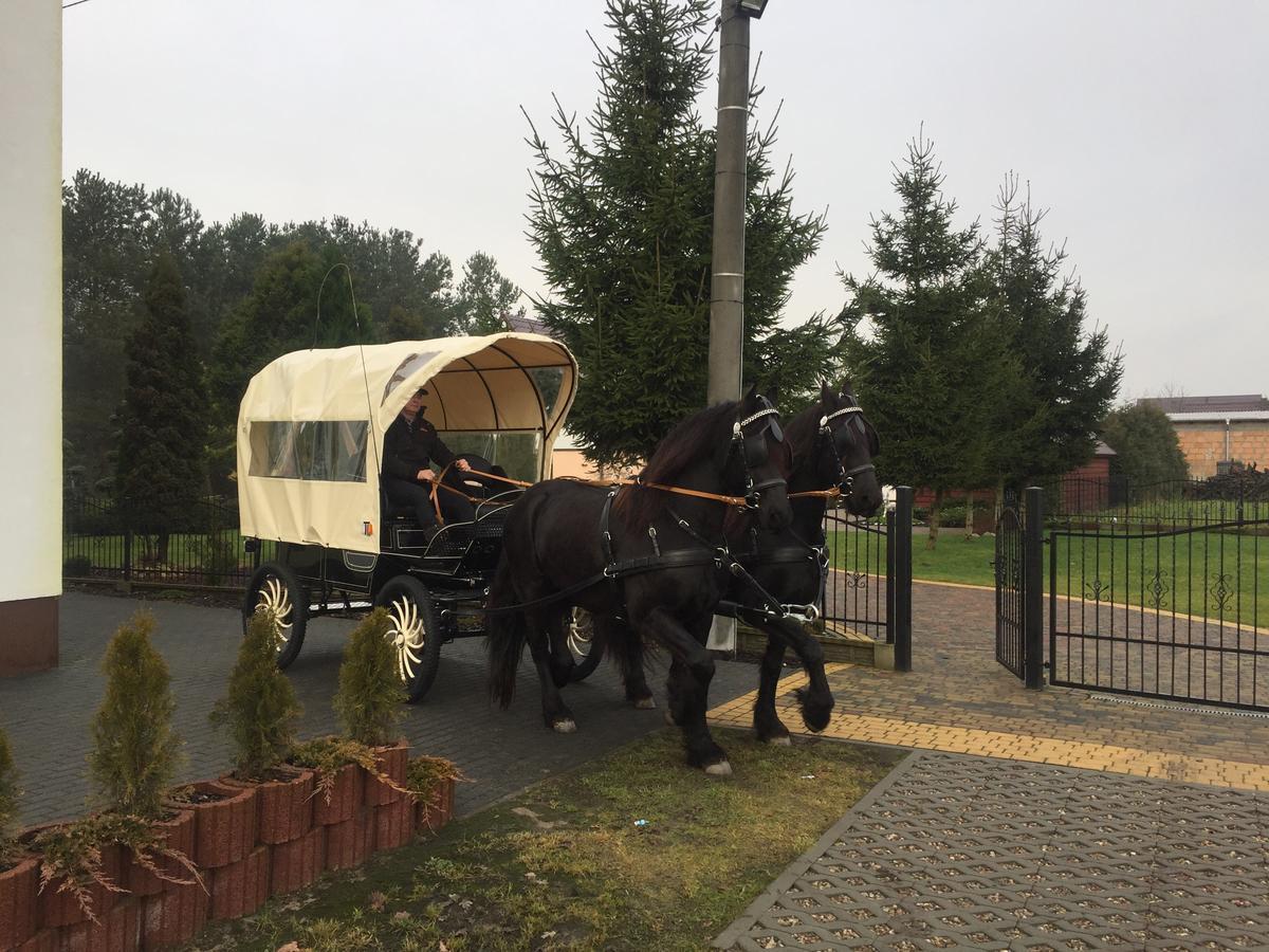 Agroturystyka Omelia Człuchów Buitenkant foto